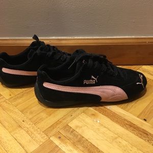 Puma Sneakers